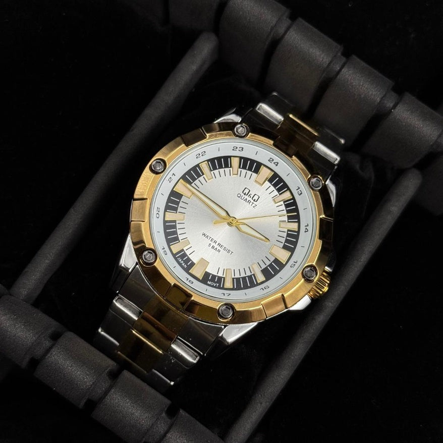 Q&Q 4280 Bicolor Dorado Tablero Plateado