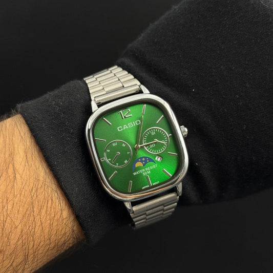 Casio MTP Plateado Tablero Verde